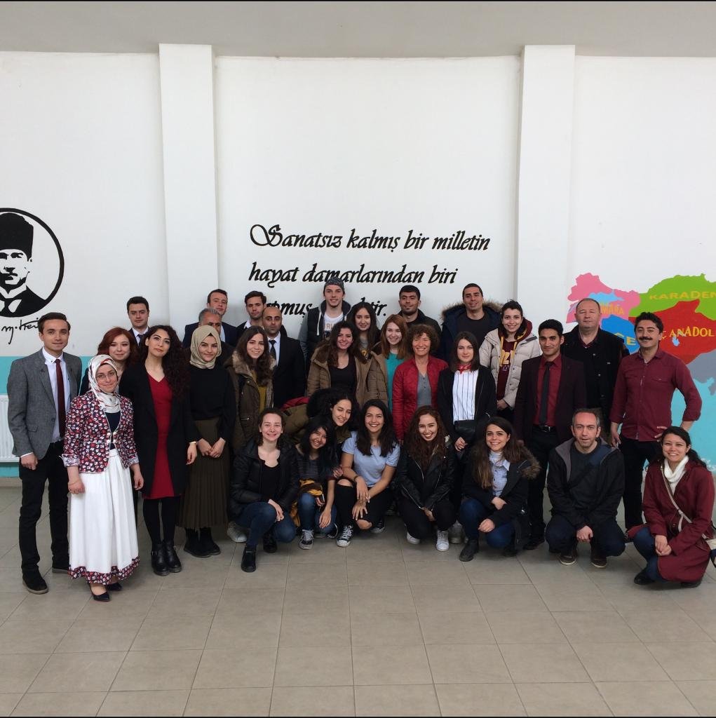 Öğrencileri Sürdürülebilir Kırsal Kalkınma Projeleri İçin Harekete Geçirmek